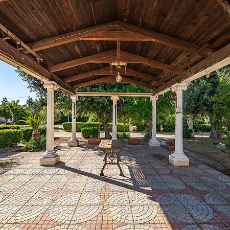 I Giardini Del Cavaliere Holiday home *